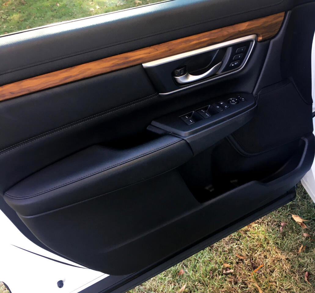 Used 2019 Honda CR-V EX-L image 9