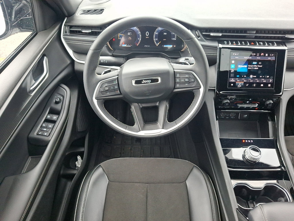 Used 2023 Jeep Grand Cherokee L Laredo AWD/4WD image 25