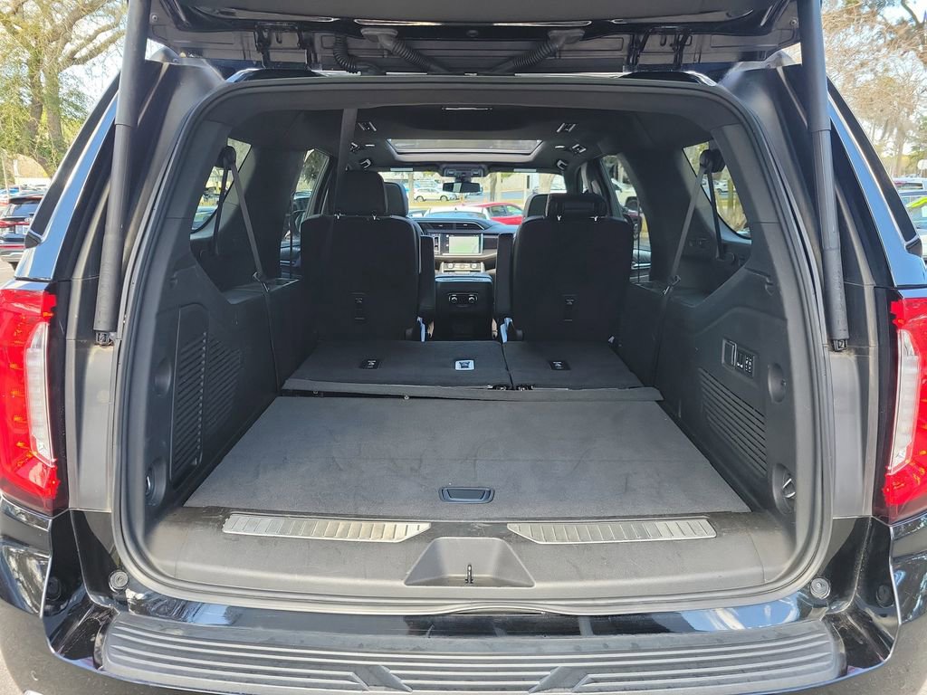 Certified 2022 GMC Yukon XL Denali image 9