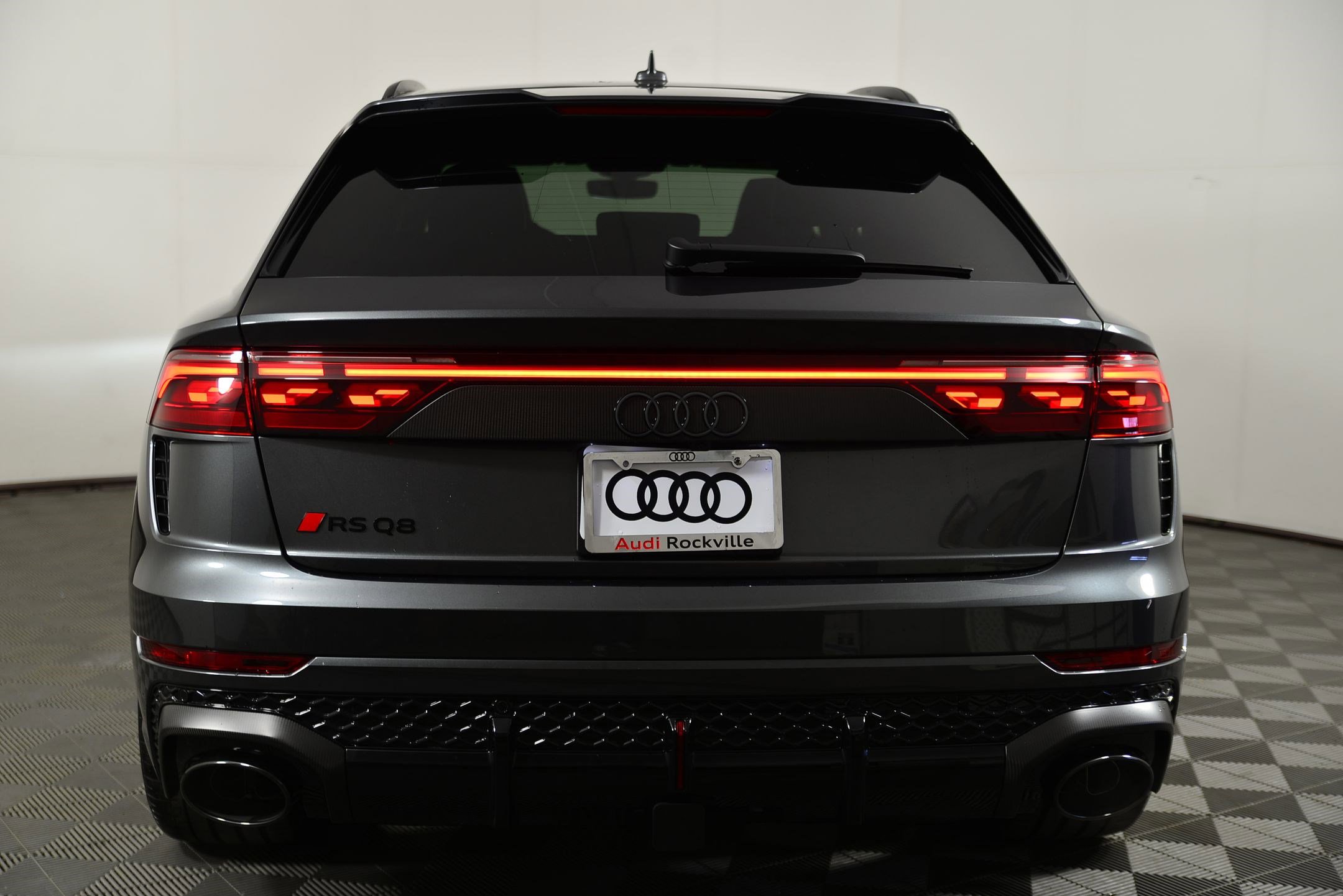 New 2026 Audi RS Q8 performance image 8