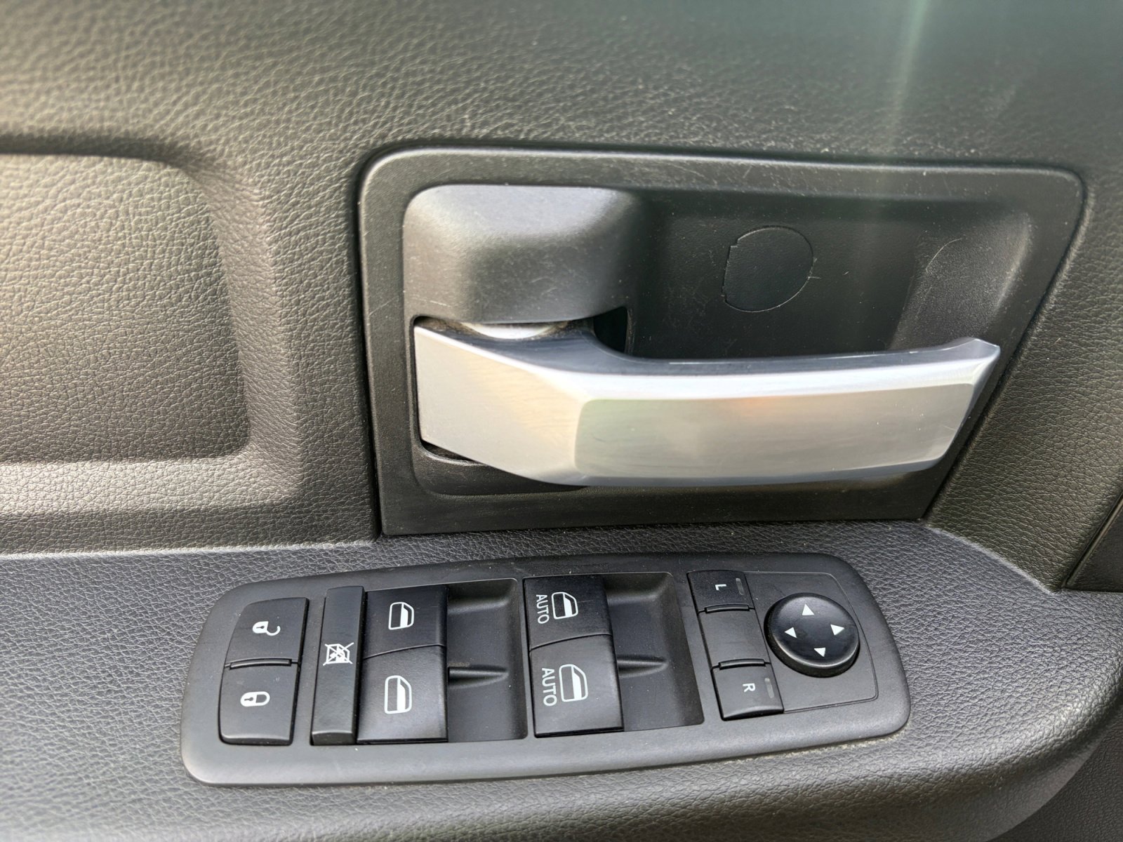 Used 2019 RAM 2500 Tradesman AWD/4WD image 15