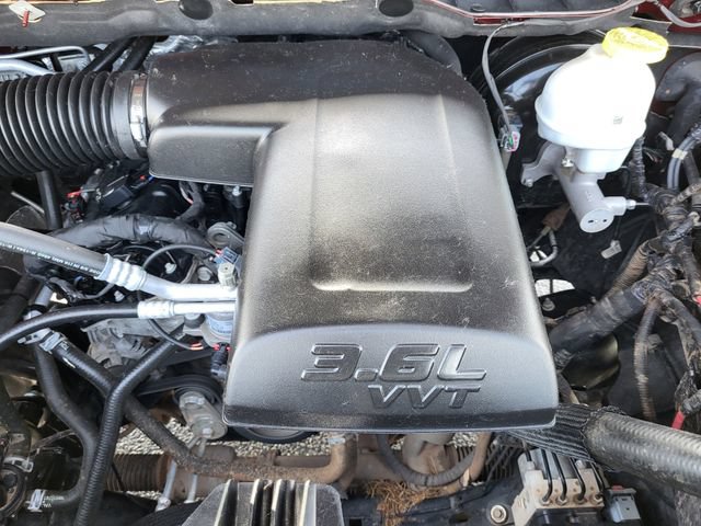 Certified 2024 RAM 1500 Classic SLT AWD/4WD image 29
