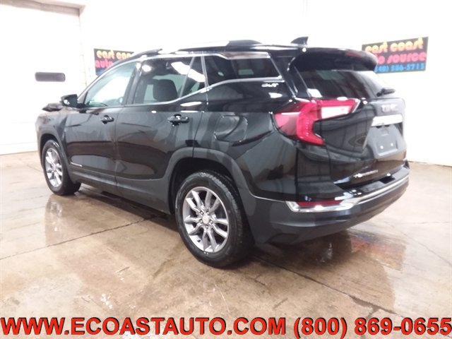 Used 2023 GMC Terrain SLT AWD/4WD image 6