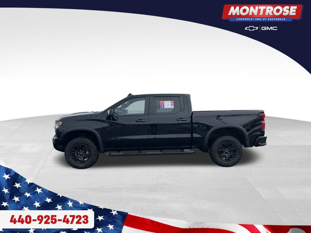 Used 2023 Chevrolet Silverado 1500 ZR2 w/ Technology Package AWD/4WD image 2