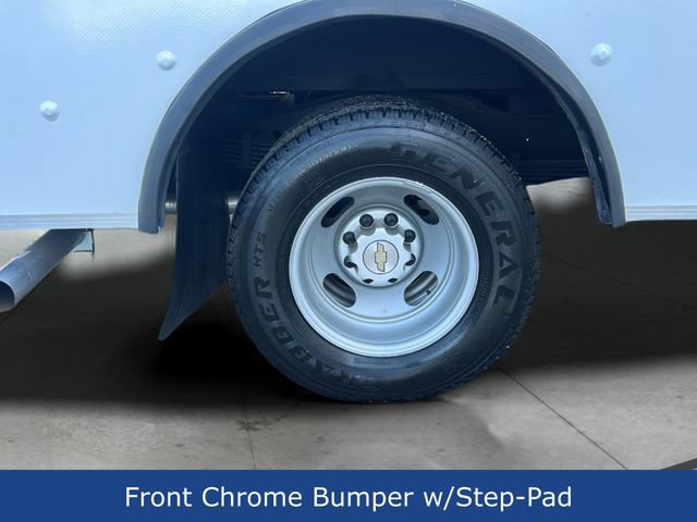 Used 2022 Chevrolet Express 3500 w/ Power Convenience Package image 29