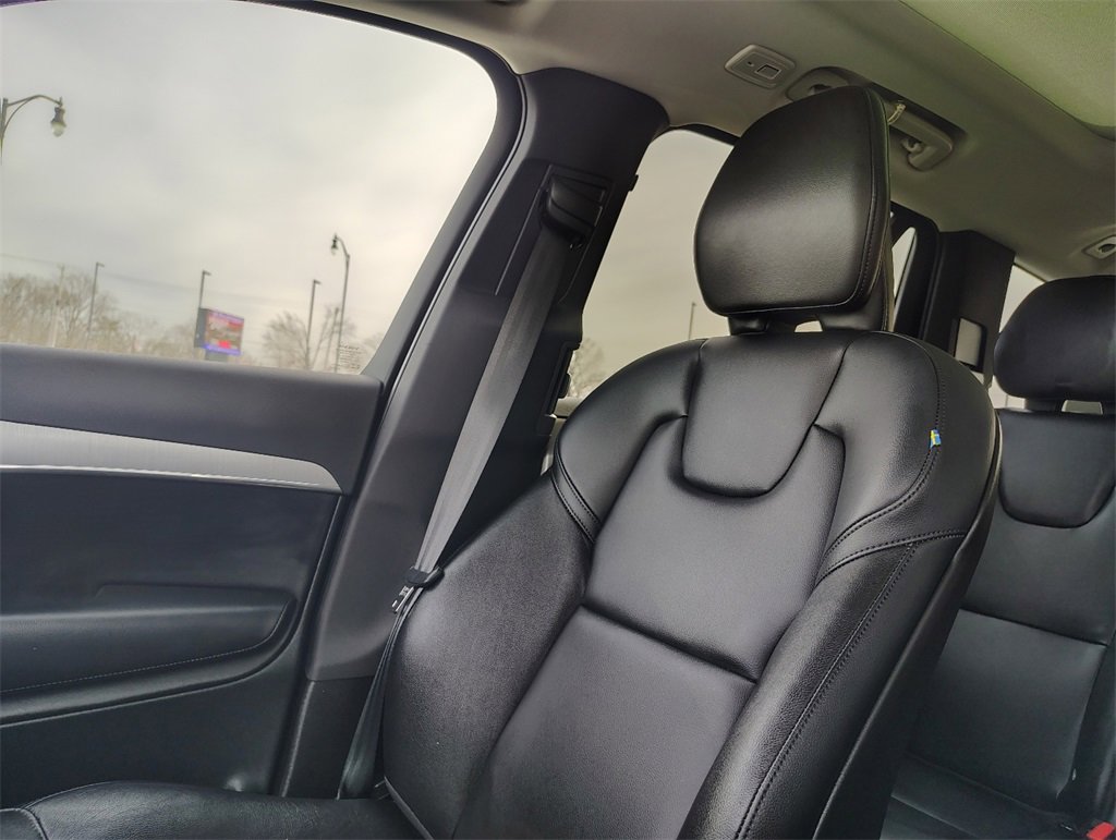 Certified 2023 Volvo XC90 B5 Core w/ Protection Package Premier image 24