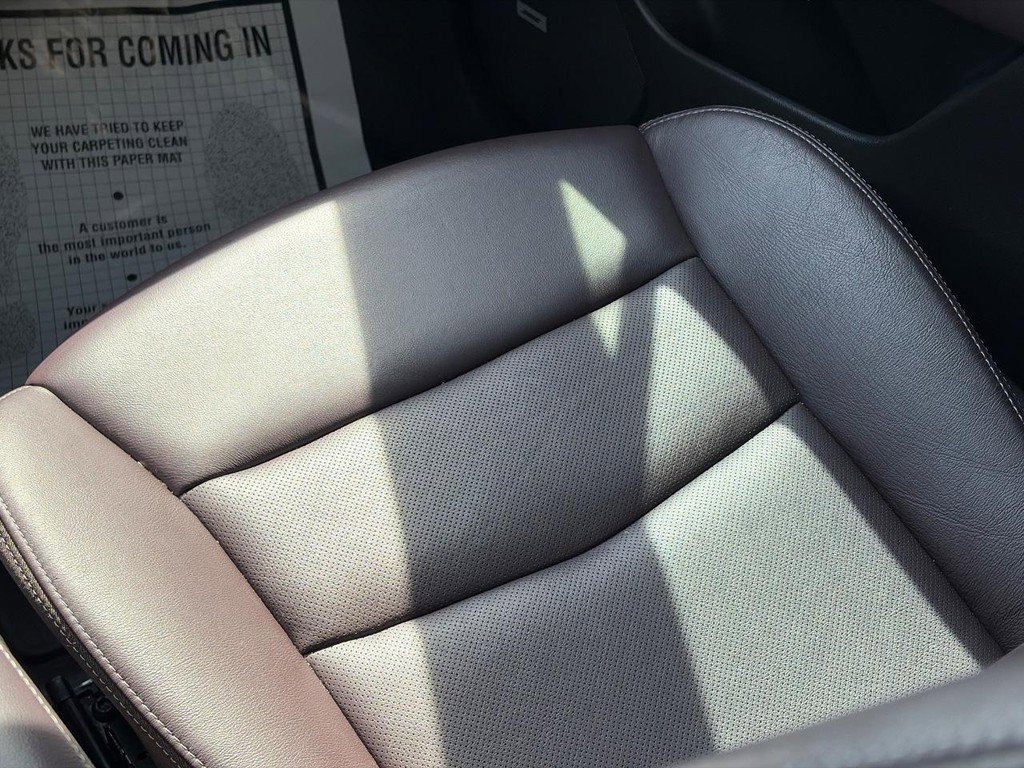 Certified 2024 Cadillac XT6 Premium Luxury image 14