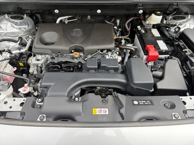 Used 2025 Toyota RAV4 LE AWD/4WD image 21
