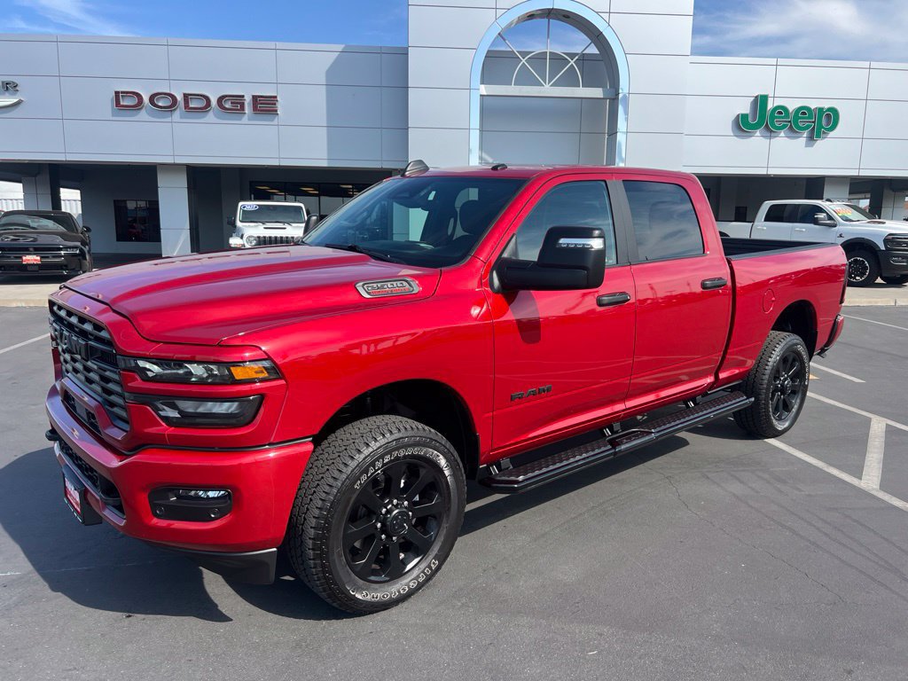 Used 2026 RAM 2500 Big Horn AWD/4WD image 2
