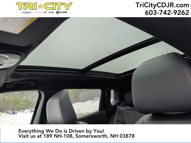 New 2026 Jeep Compass Limited w/ Sun, Sound & Navigation Group image 20