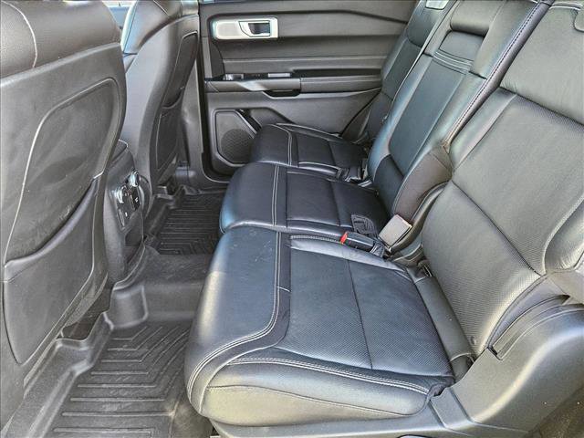 Used 2020 Ford Explorer ST w/ ST Street Pack image 17