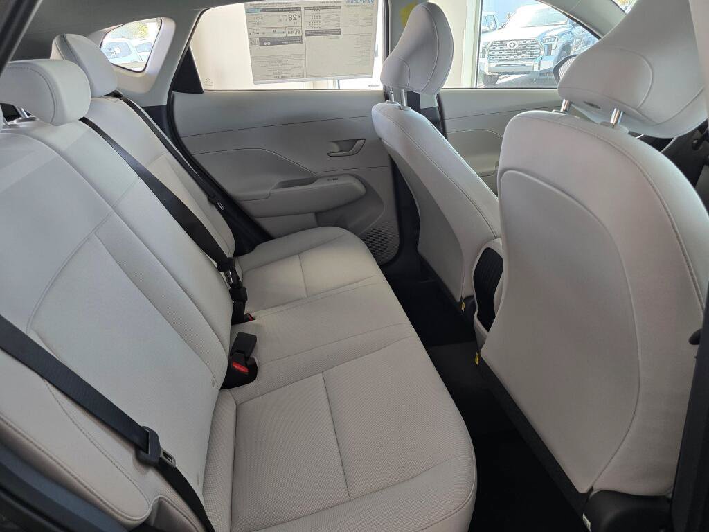 New 2026 Hyundai Kona SE AWD/4WD image 38