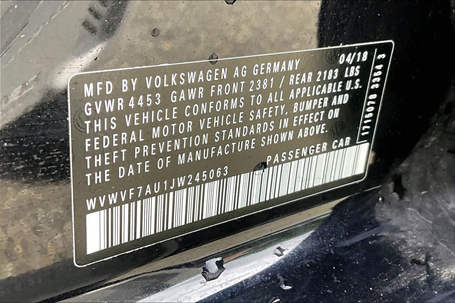 Used 2018 Volkswagen Golf R 4-Door AWD/4WD image 22