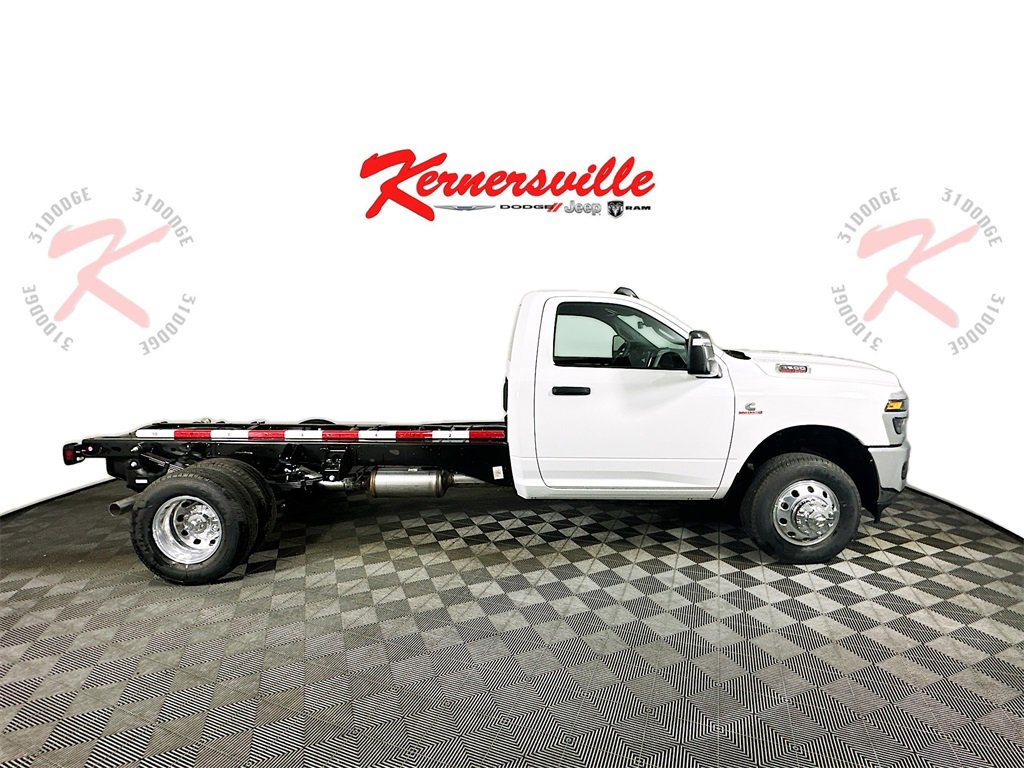 New 2026 RAM 3500 Tradesman w/ Chrome Appearance Group image 8