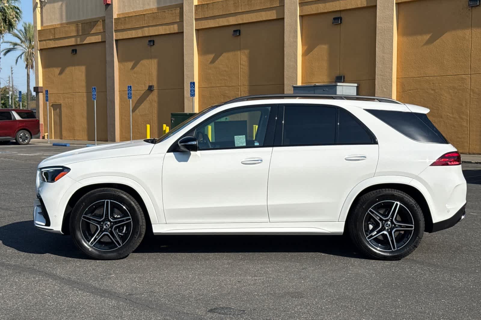 New 2026 Mercedes-Benz GLE 450 4MATIC image 6