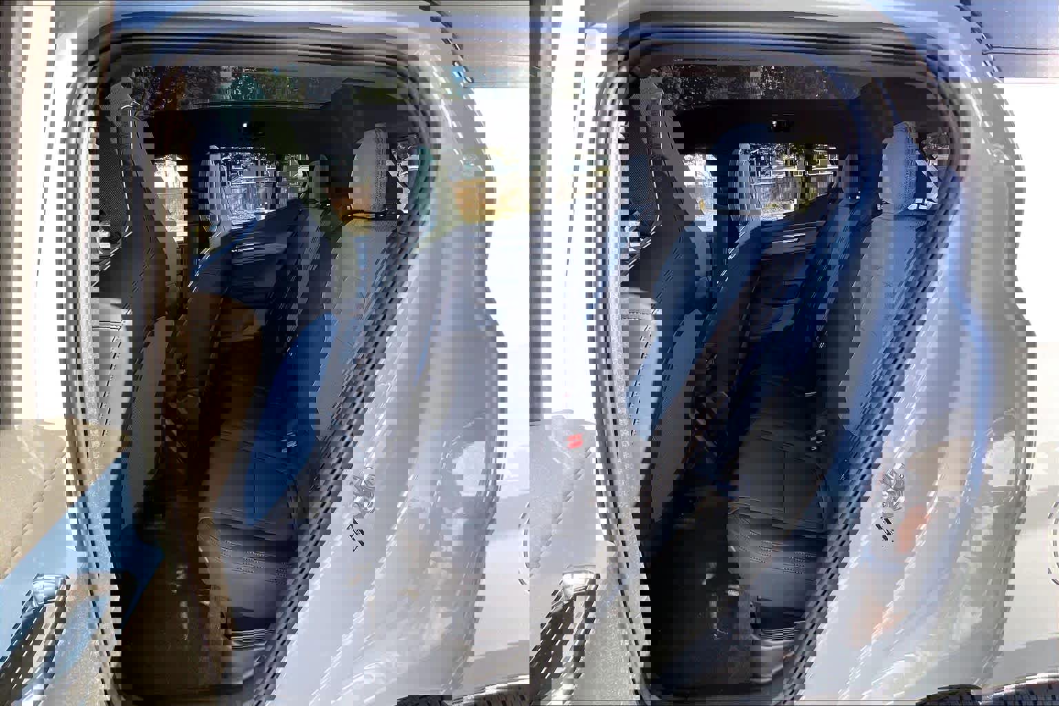 New 2026 Volvo EX30 Ultra image 12