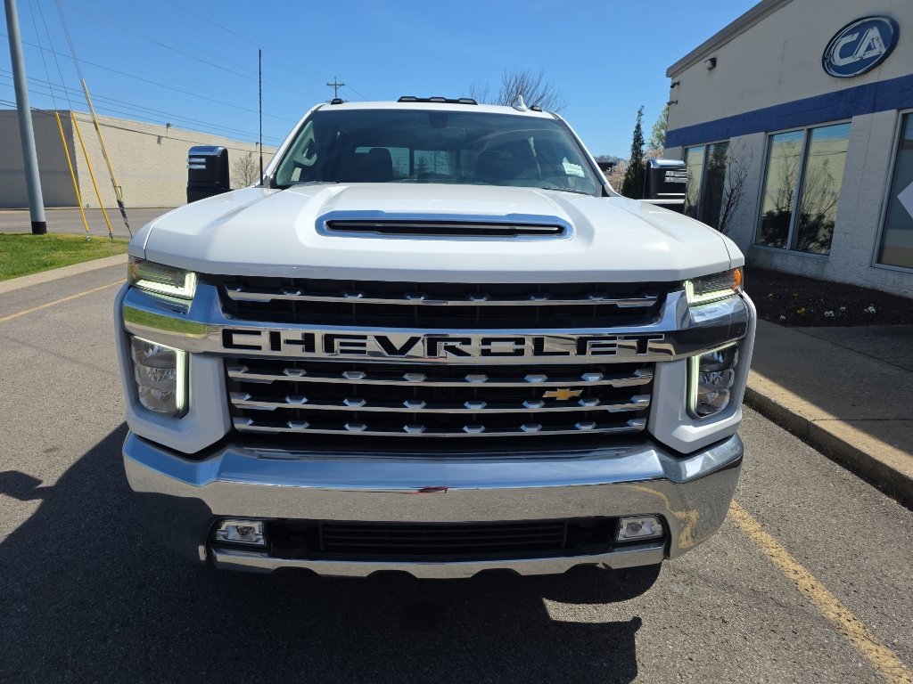 Used 2023 Chevrolet Silverado 3500 LTZ w/ LTZ Convenience Package image 8