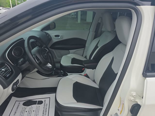 Used 2020 Jeep Compass Limited FWD image 9