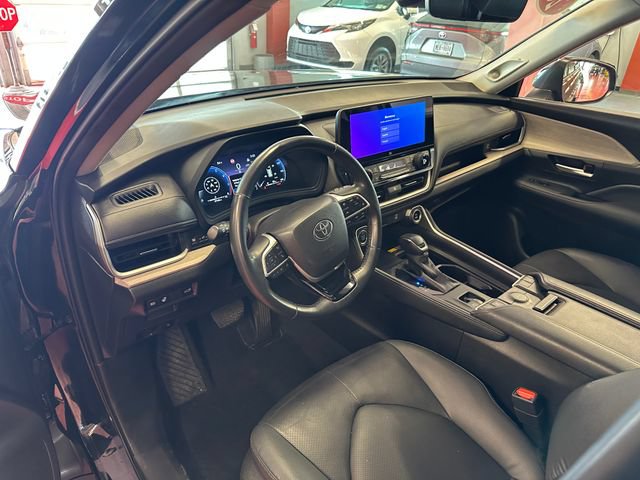 Certified 2025 Toyota Grand Highlander AWD image 11