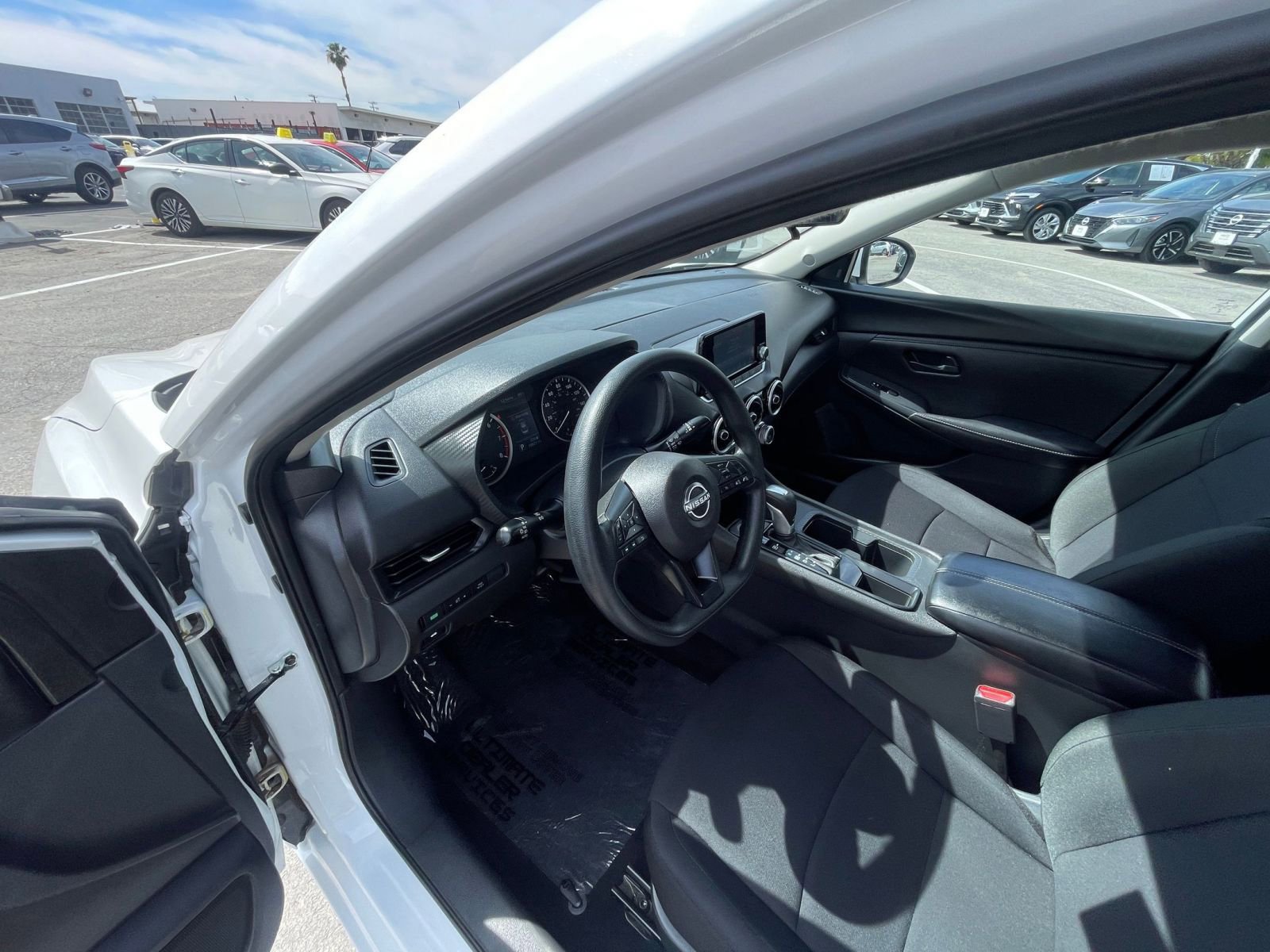 Used 2025 Nissan Sentra S image 34