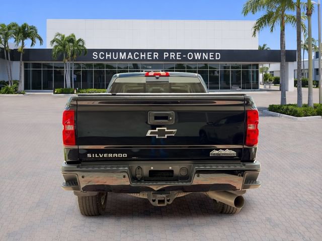 Used 2019 Chevrolet Silverado 2500 High Country w/ Duramax Plus Package AWD/4WD image 6