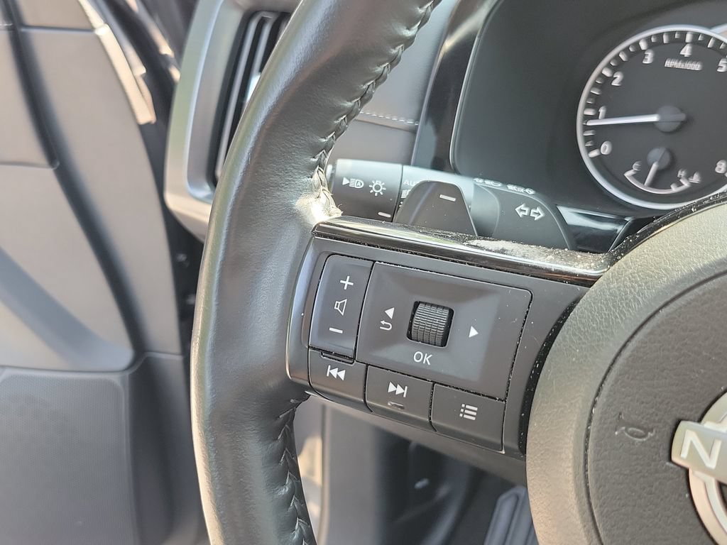 Used 2024 Nissan Pathfinder SL w/ SL Premium Package AWD/4WD image 22
