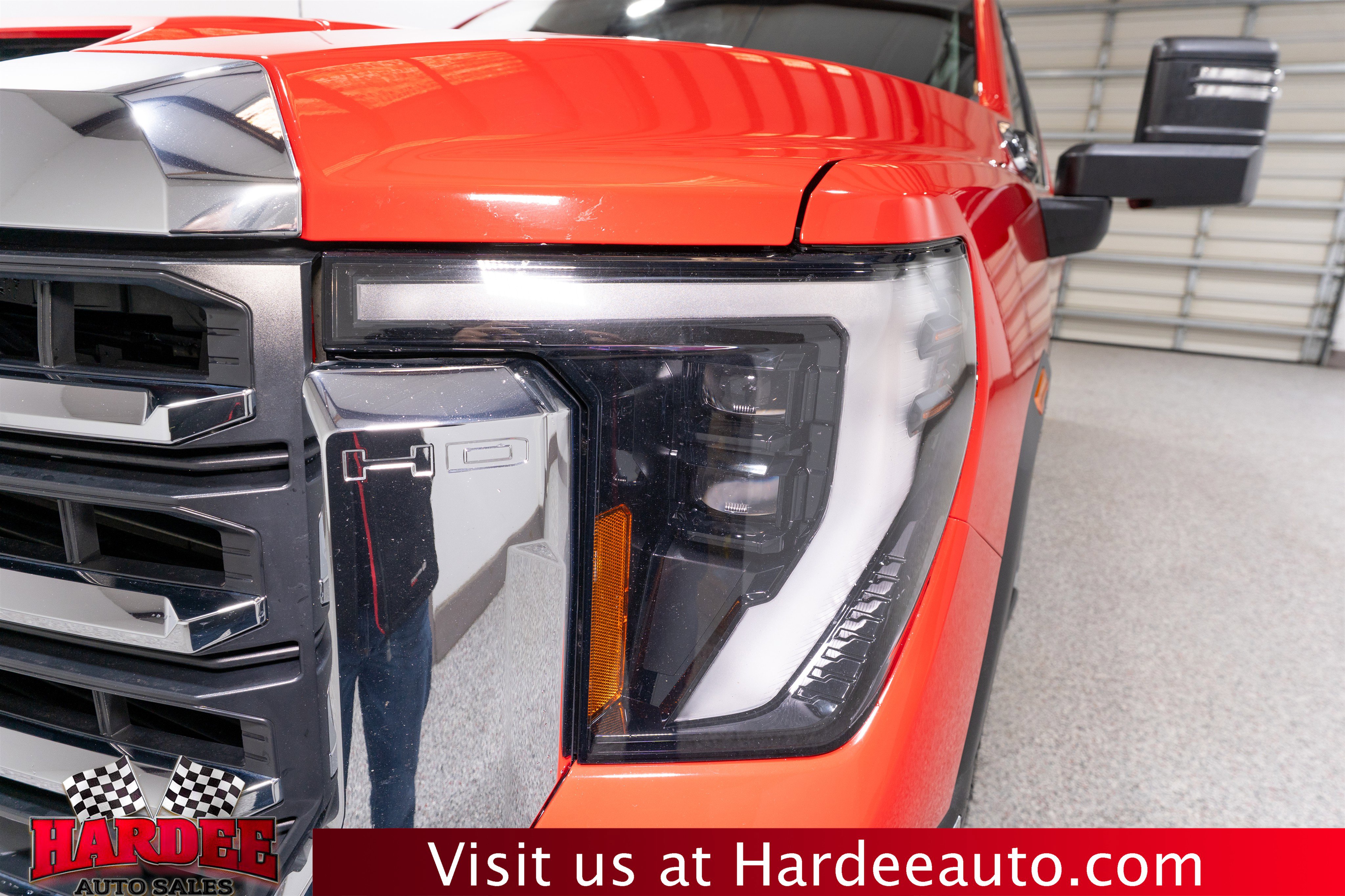 Used 2024 GMC Sierra 2500 SLE w/ SLE Value Package image 8