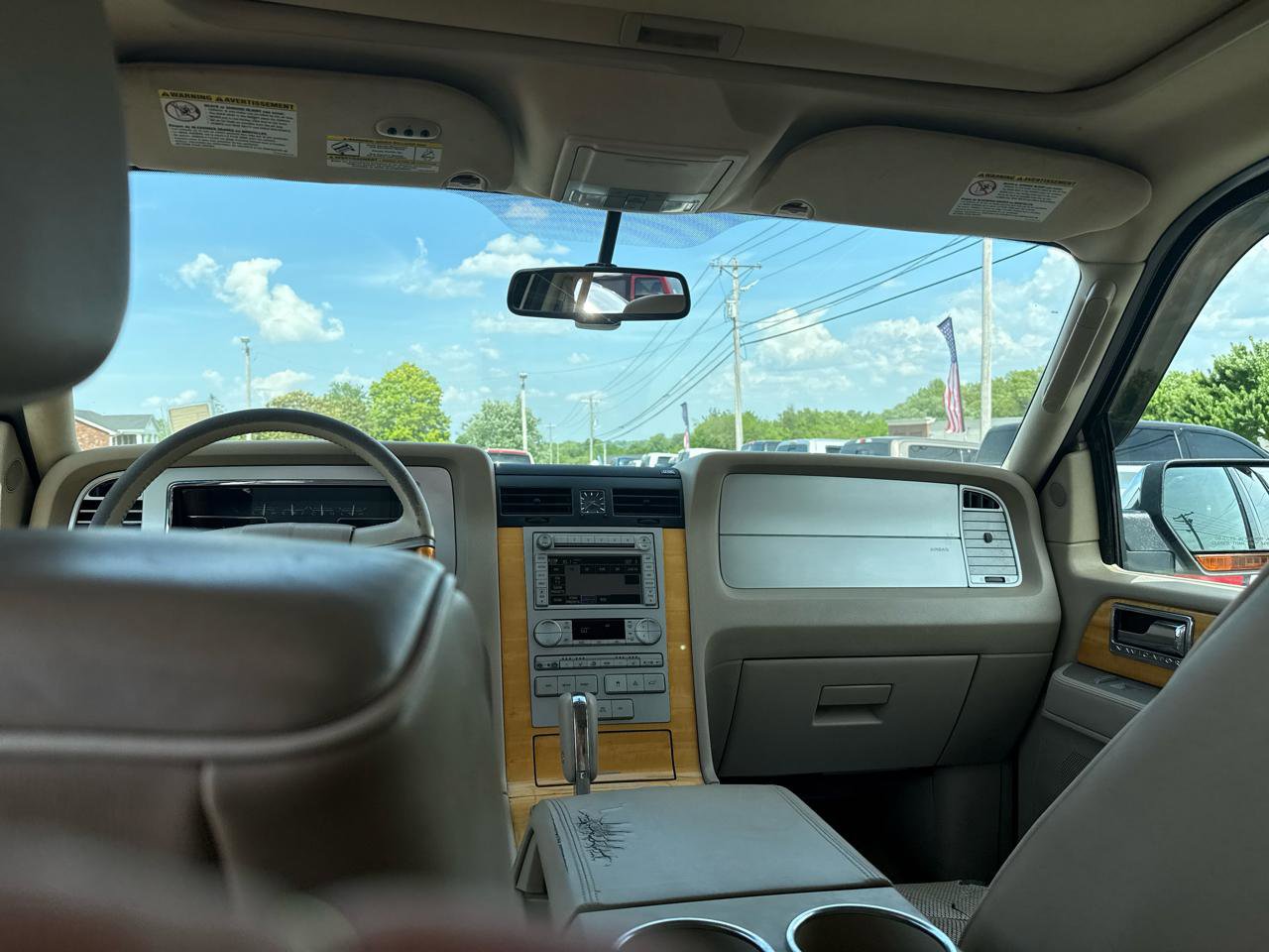 Used 2007 Lincoln Navigator 4WD image 7