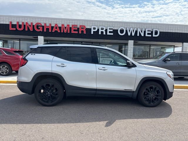 Certified 2020 GMC Terrain SLE w/ Driver Convenience Package image 5