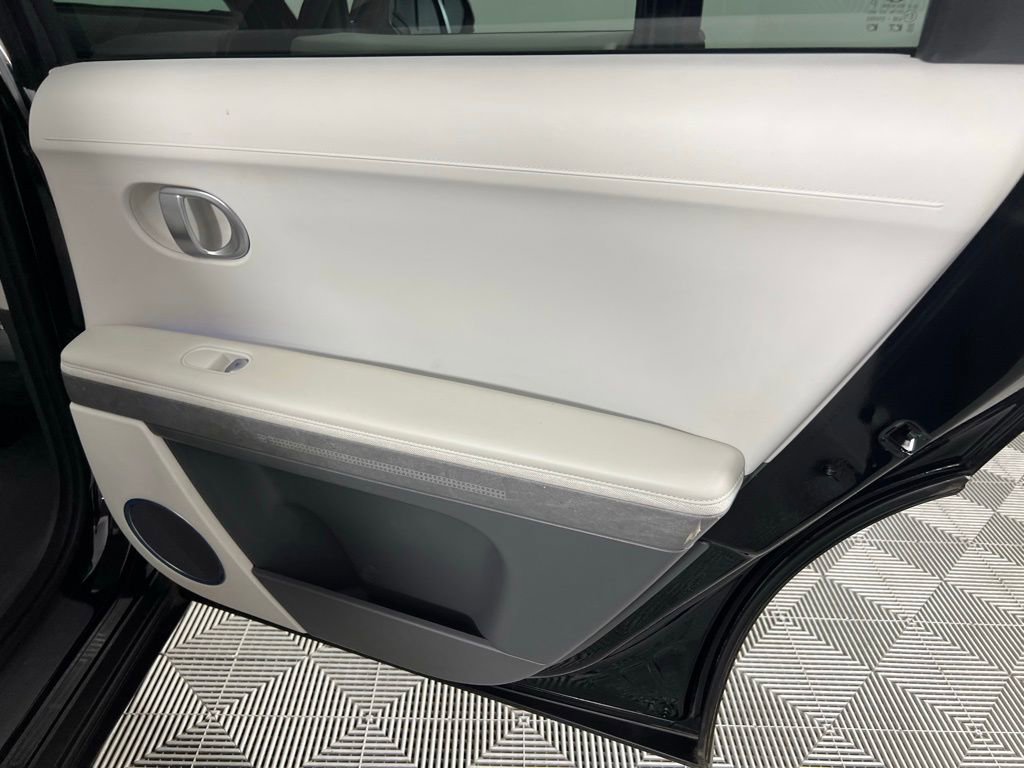 Used 2023 Hyundai Ioniq 5 SEL image 30