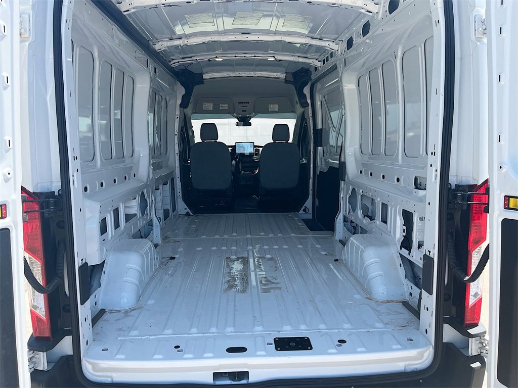 Used 2024 Ford Transit 250 148 Medium Roof Extended AWD image 24