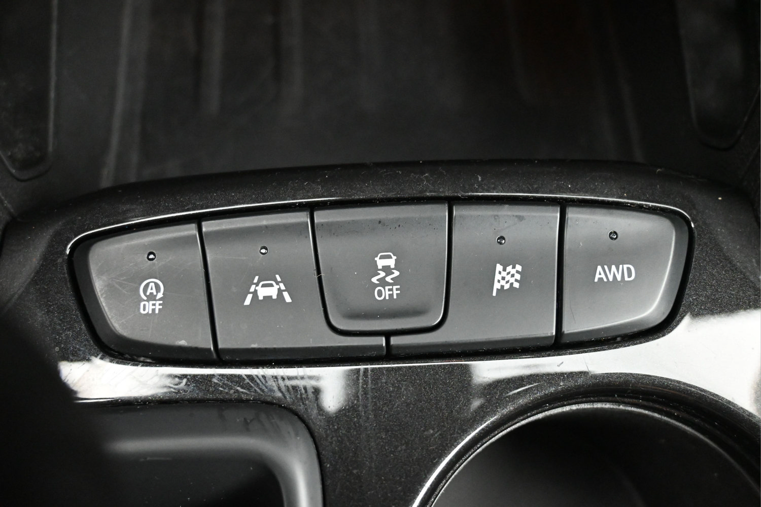 Used 2025 Chevrolet TrailBlazer LT AWD/4WD image 27