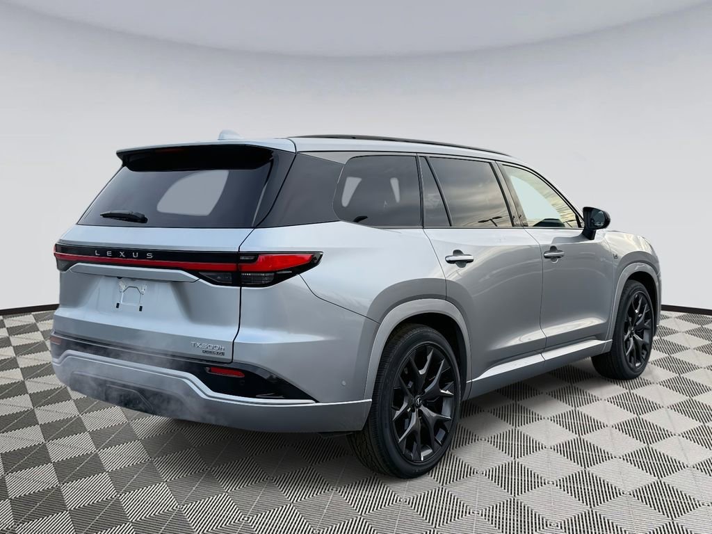 Used 2025 Lexus TX 500h AWD image 2