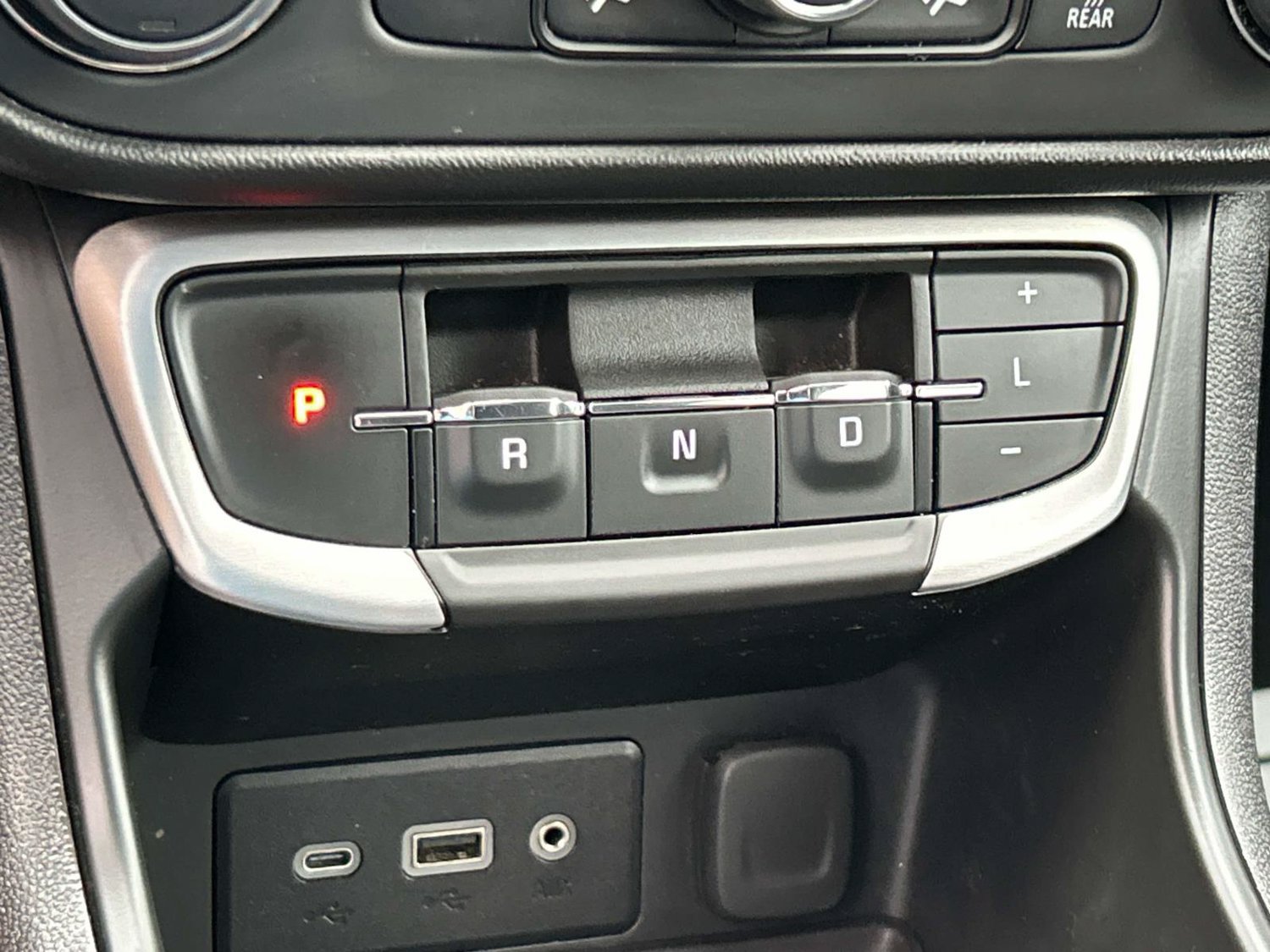 Used 2022 GMC Terrain SLE w/ Driver Convenience Package AWD/4WD image 38
