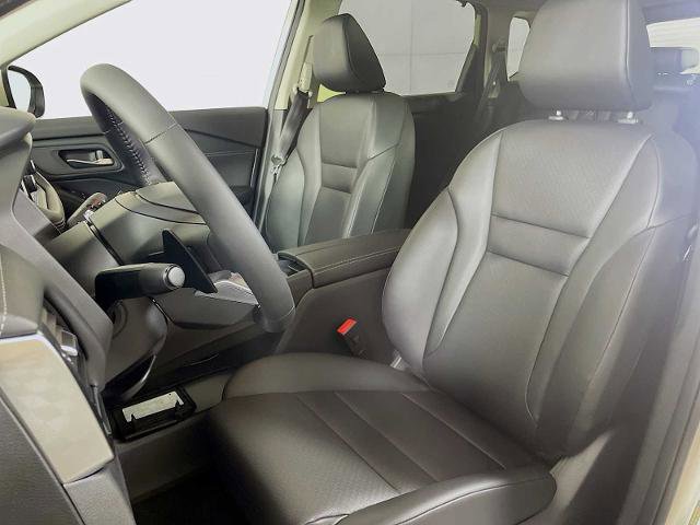 Certified 2026 Nissan Rogue SV w/ SV Premium Package image 18