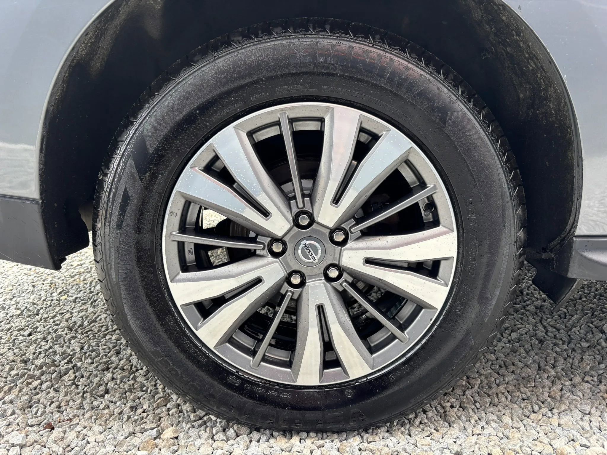 Used 2020 Nissan Pathfinder SL image 7