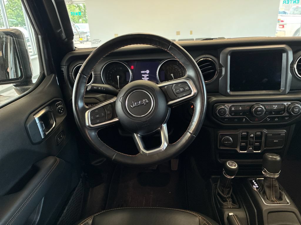 Used 2022 Jeep Wrangler Unlimited Sahara AWD/4WD image 14