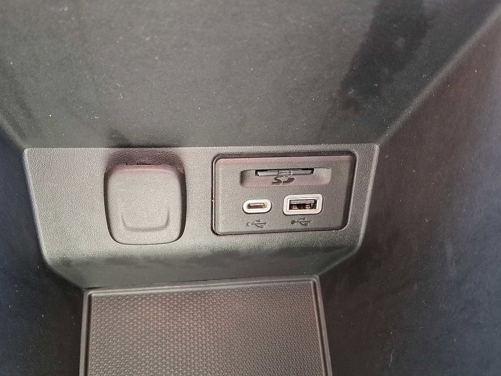 Used 2021 Chevrolet Blazer RS w/ Enhanced Convenience Package image 29