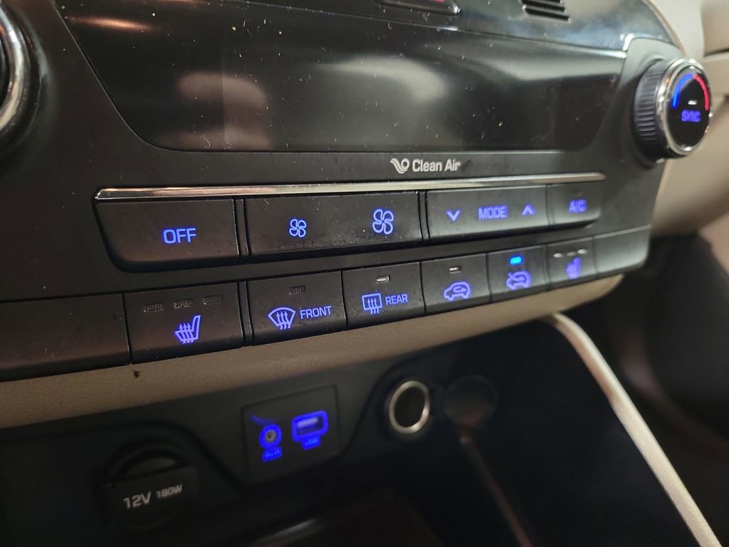 Used 2016 Hyundai Tucson Limited image 17