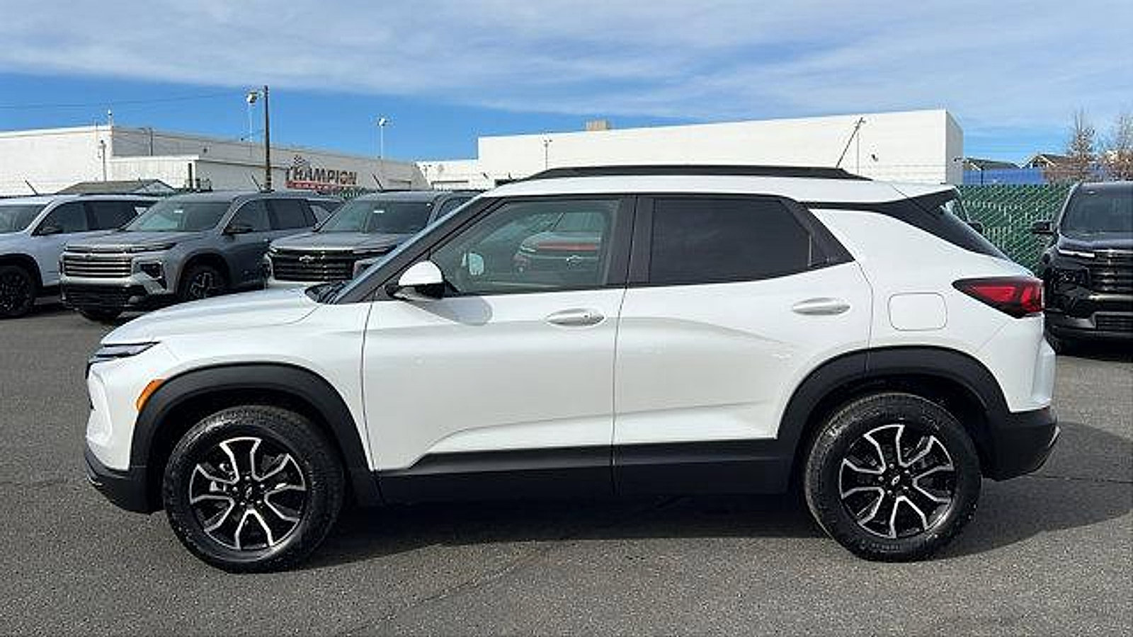 New 2026 Chevrolet TrailBlazer ACTIV w/ Convenience Package image 8