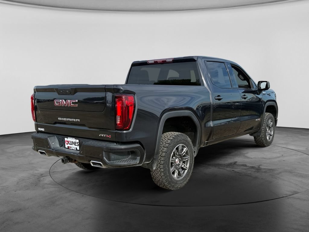 Used 2024 GMC Sierra 1500 AT4 w/ Technology Package AWD/4WD image 10