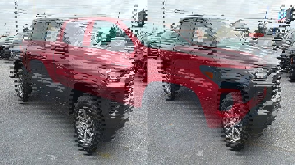 New 2026 Chevrolet Colorado LT image 3