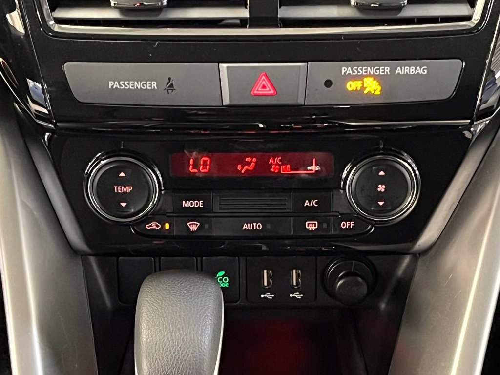 Used 2022 Mitsubishi Eclipse Cross ES AWD/4WD image 23