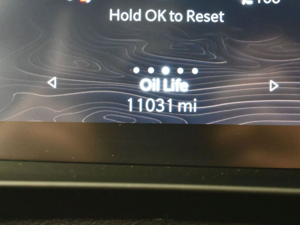 Used 2024 Jeep Grand Cherokee Altitude image 20