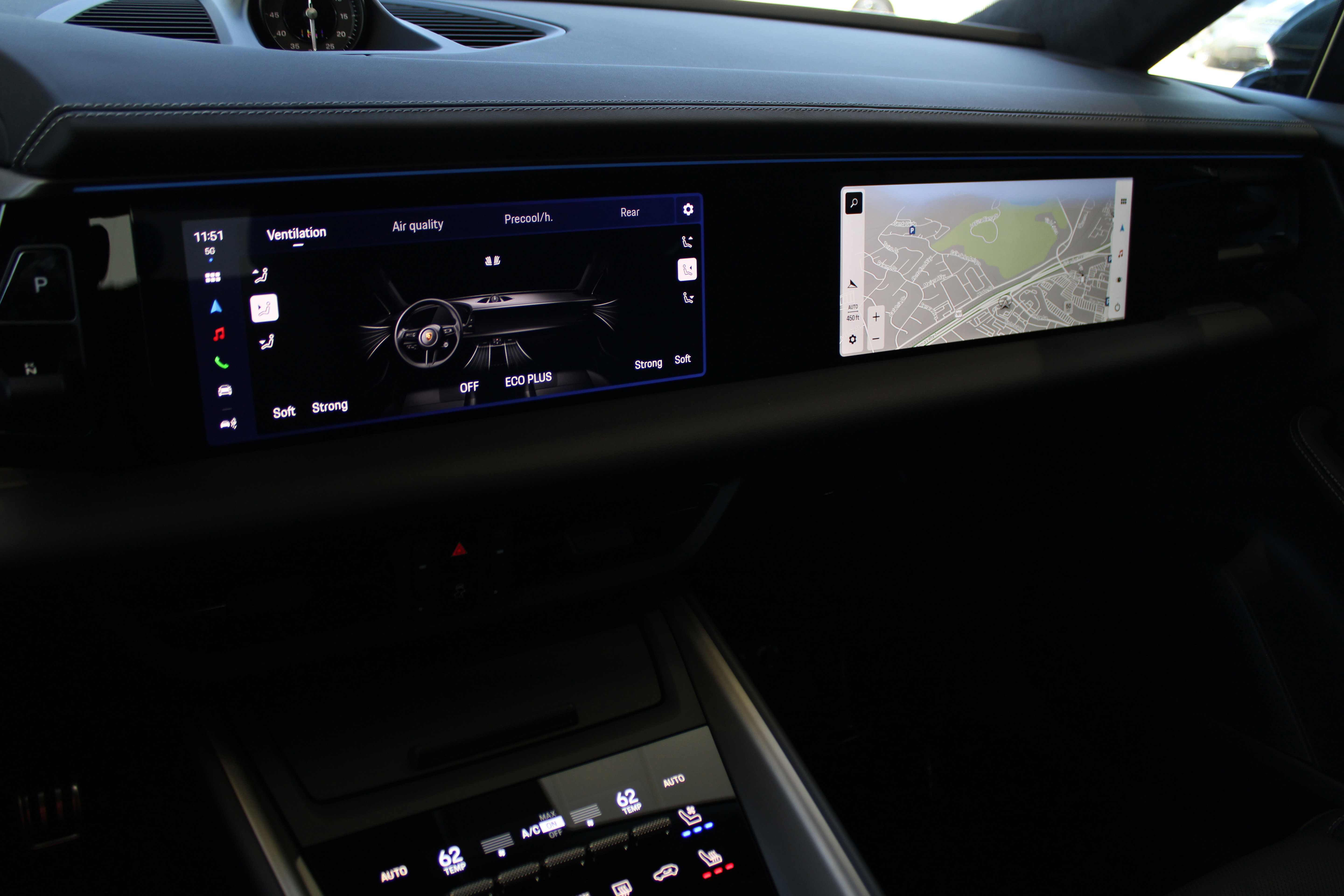 New 2025 Porsche Macan Turbo Electric image 22