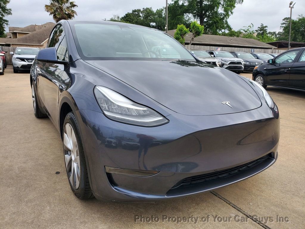 Used 2023 Tesla Model Y Long Range AWD/4WD image 4