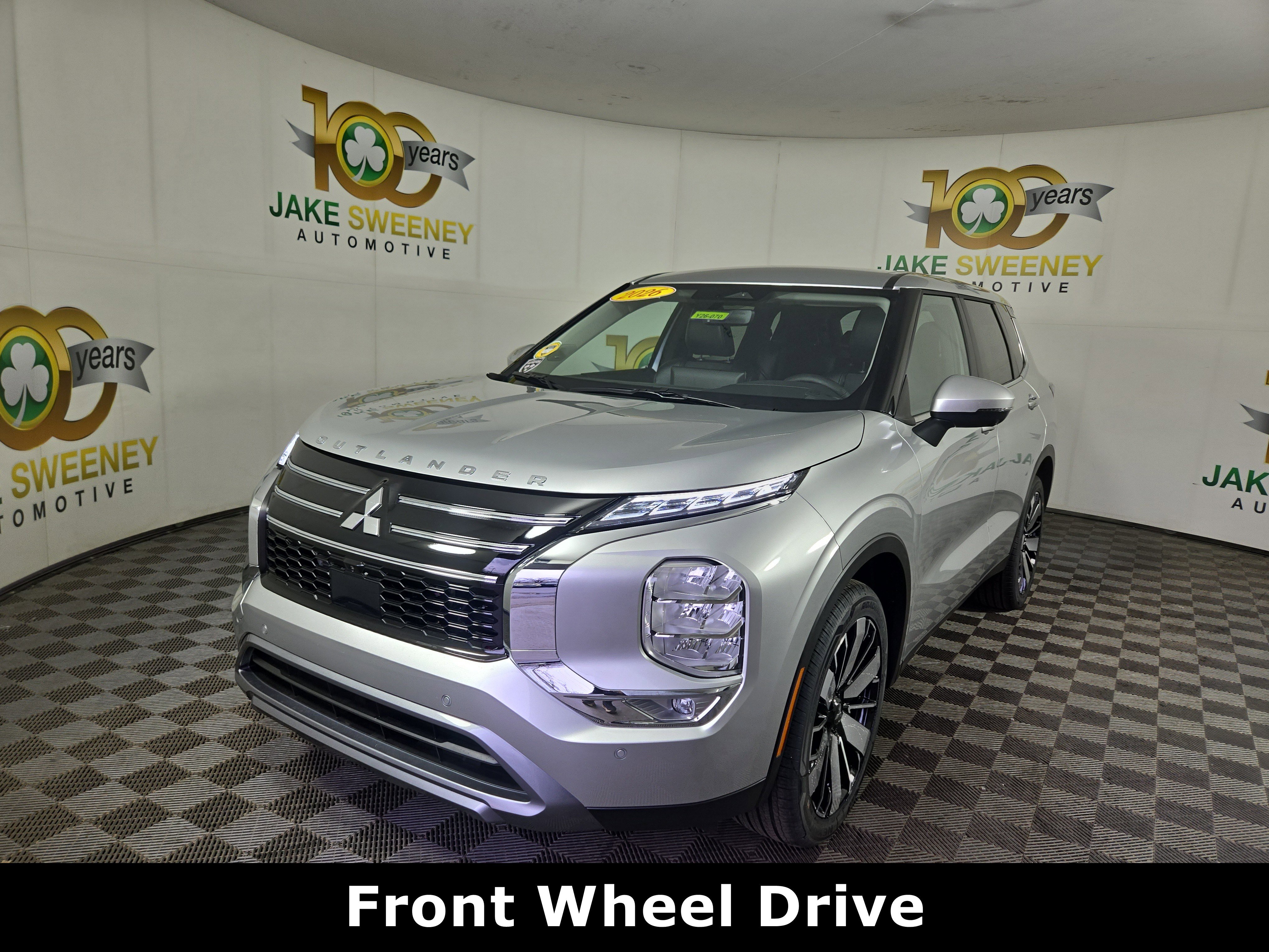 New 2026 Mitsubishi Outlander SE FWD image 3