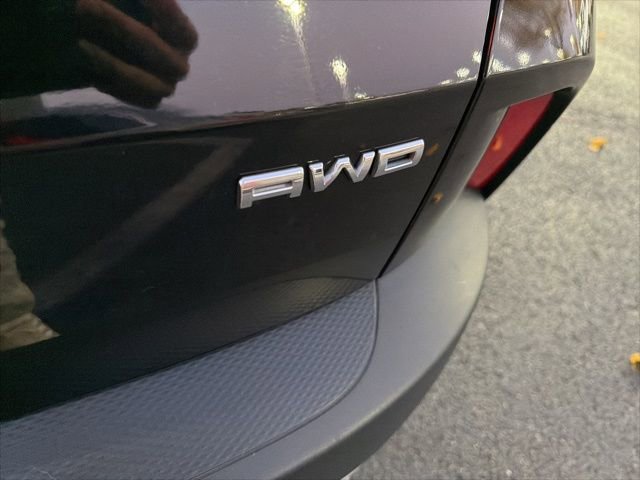 Used 2022 Ford Escape SEL image 8