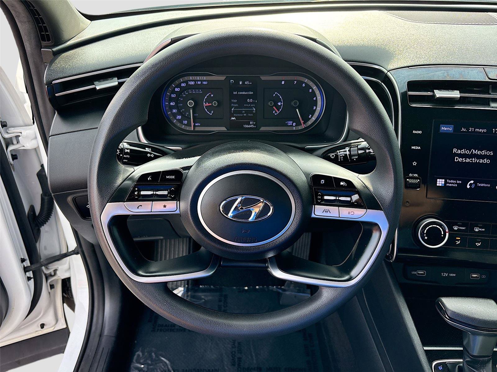 Used 2022 Hyundai Santa Cruz SEL FWD image 11