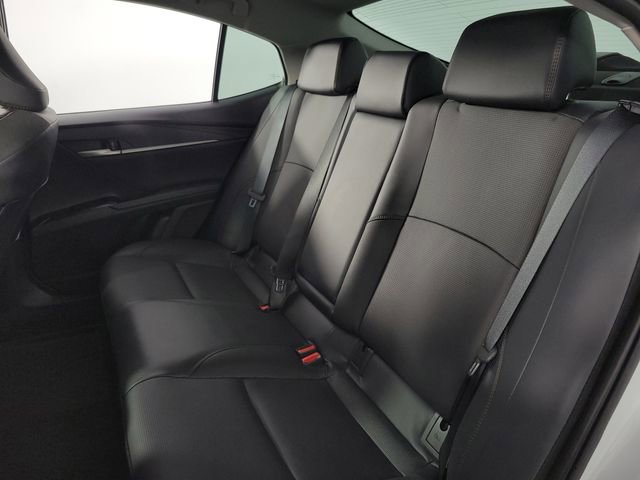 Used 2025 Toyota Camry XLE FWD image 18